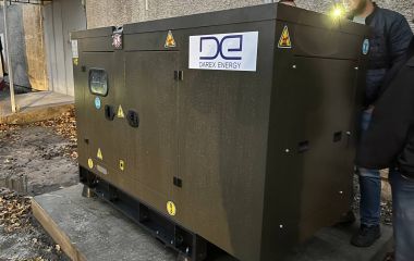 Працюємо в умовах відсутності світла!