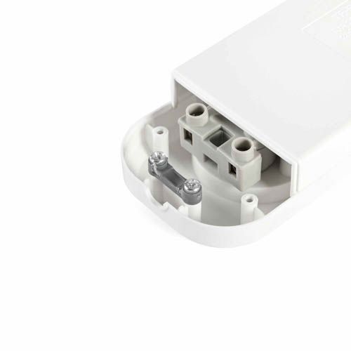 Колодка подовжувача без заземлення 2 гнізда біла STANDARD, TITANUM