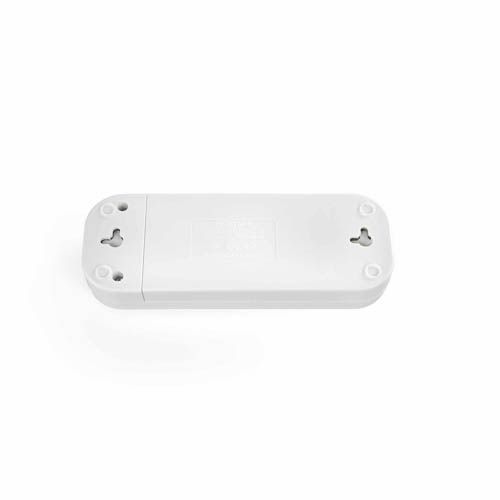 Колодка подовжувача без заземлення 3 гнізда біла STANDARD, TITANUM