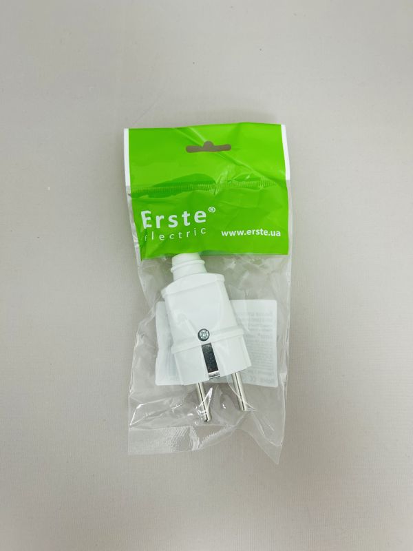 Вилка штепсельна пряма с ЗК Erste