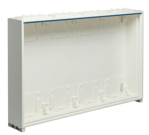 Щит UNIVERS IP44/II 650x1050x161мм порожній без дверей, Hager