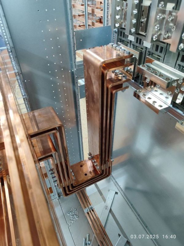 Шина мідна плоска Vector VS (EU) 5х100х4000 мм, 1431 A (17.87 кг)